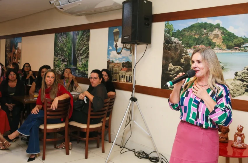 Ivana Bastos celebra Dia das Mães com evento especial