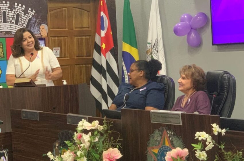 Araçariguama (SP): discussão sobre violência à mulher